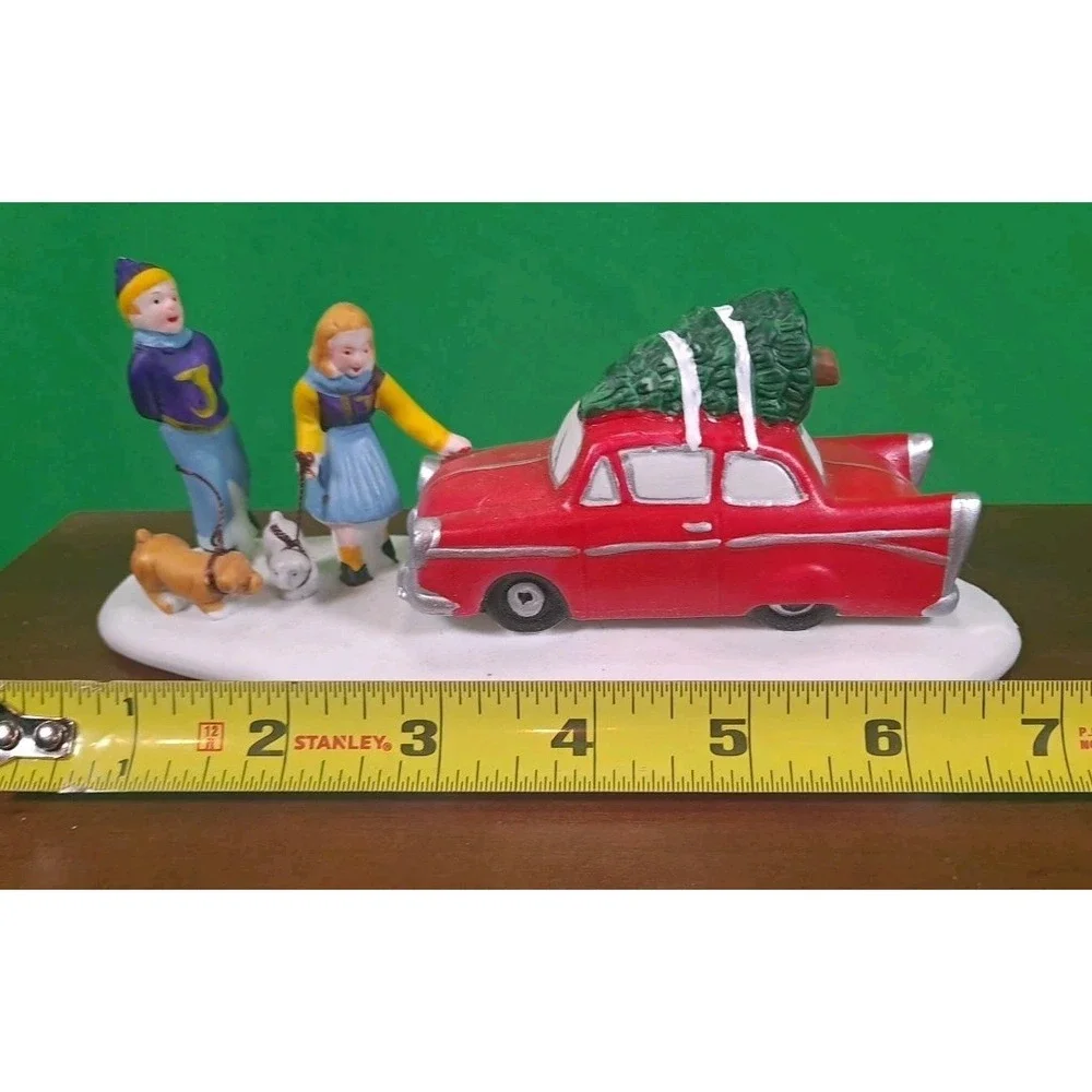 1998 Lemax Village Collection‎ Dickens Village Porcelain Table Piece Cool Wheels